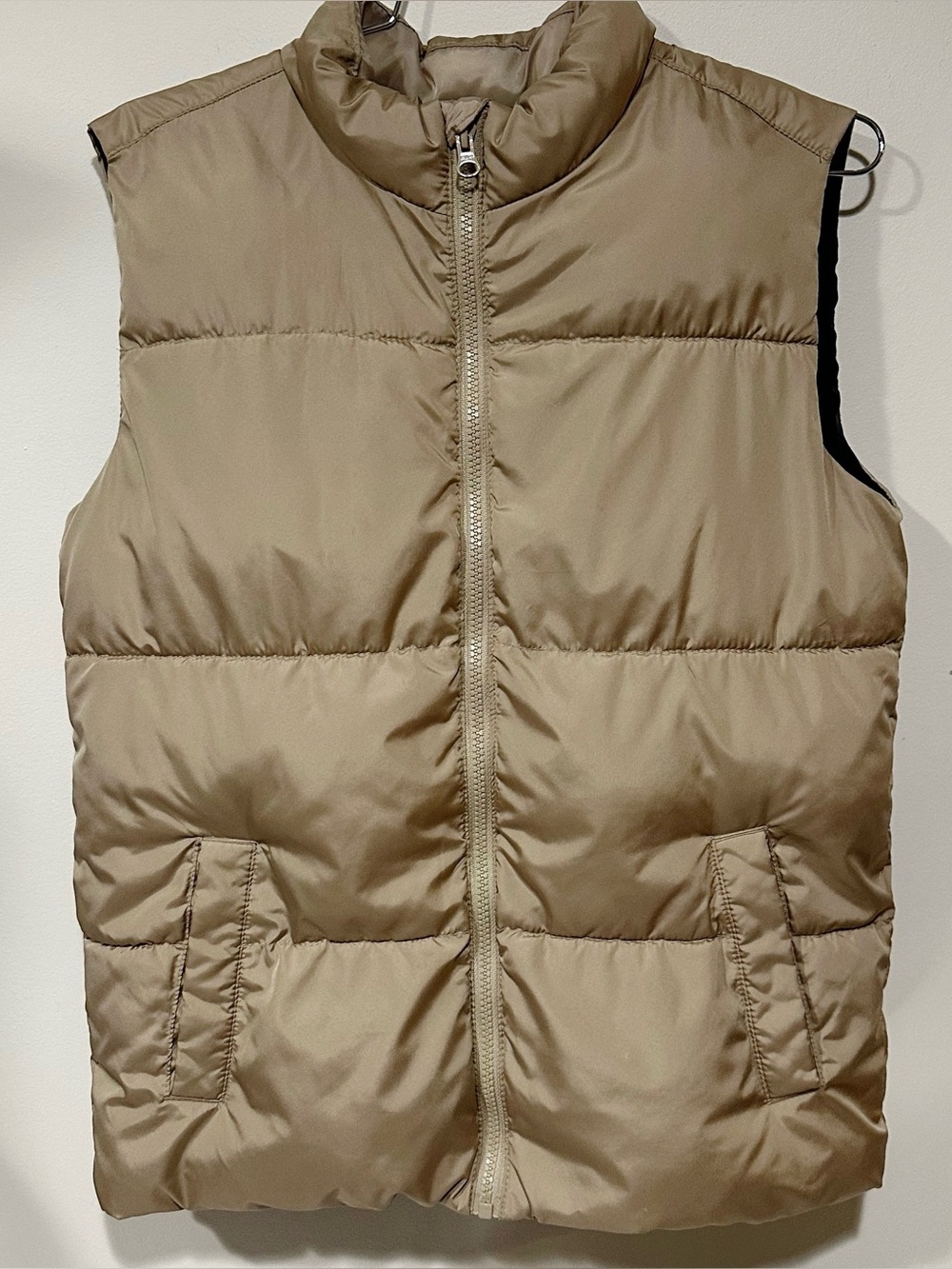 Old Navy Puffer Vest Women’s XL Tan Light Brown Fall Winter Coat Jacket Full Zip